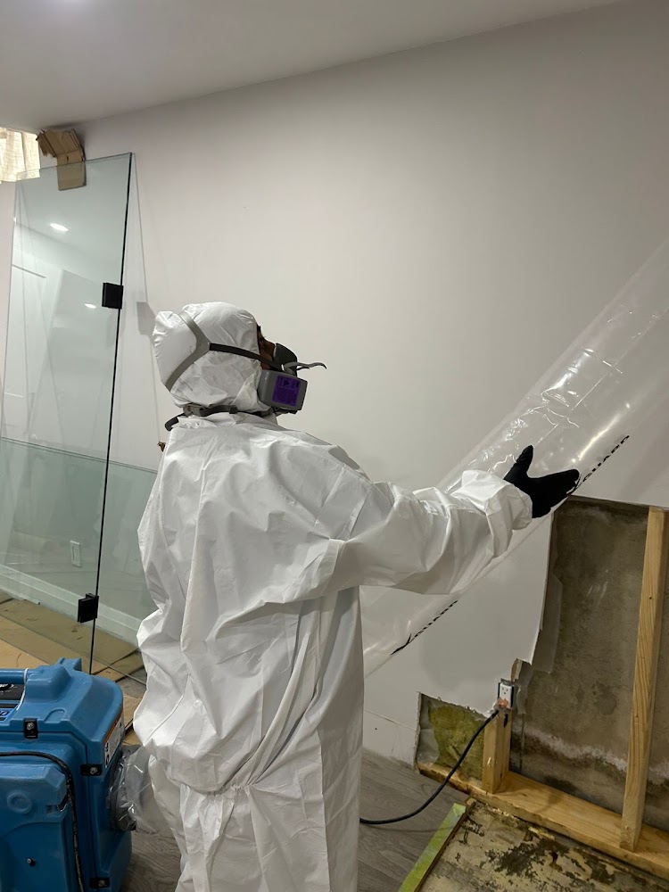 Safesite Restoration | 24-Hour Emergency Flood/Water Remediation Services